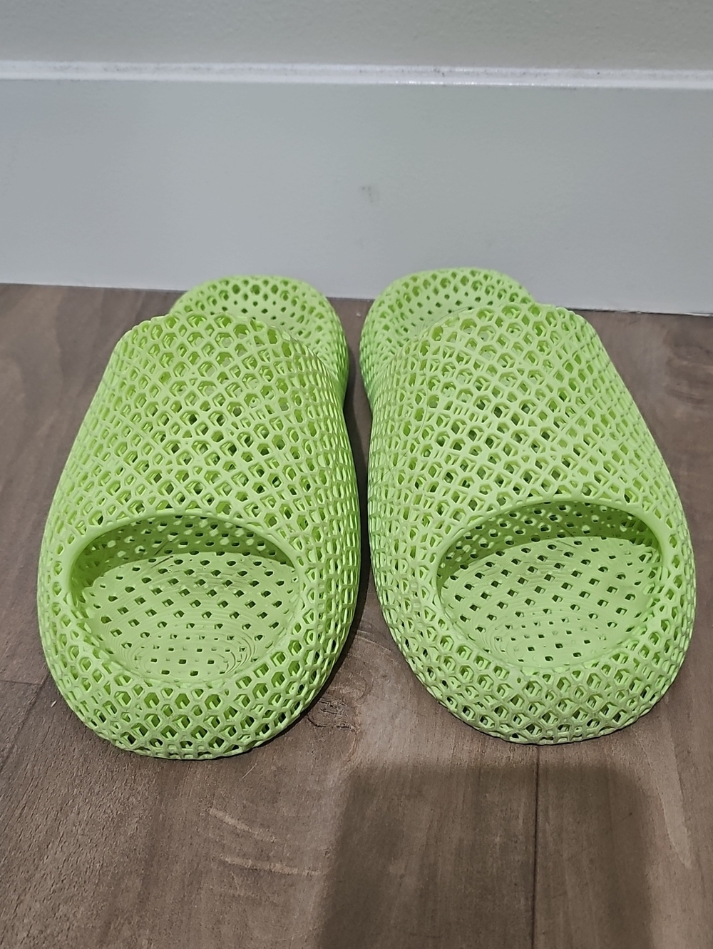 STARAY 3D Printed UNI-Product Slide Green Sandals